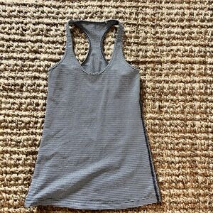 Lululemon tank, size 4.